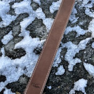 Alignment stick cover in Italian brown genuine leather. Possible to personalize.