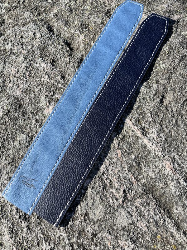 Multi-colored Alignment sticks cover. Dark blue and Sky blue